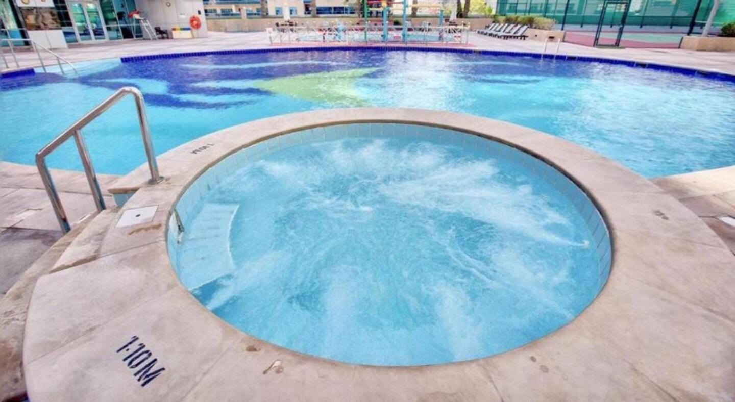 Marina View With Pool, Gym, Tennis Court, 5 Mins To Appartement Dubai