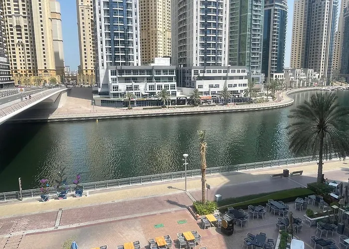 Marina View With Pool, Gym, Tennis Court, 5 Mins To Beach