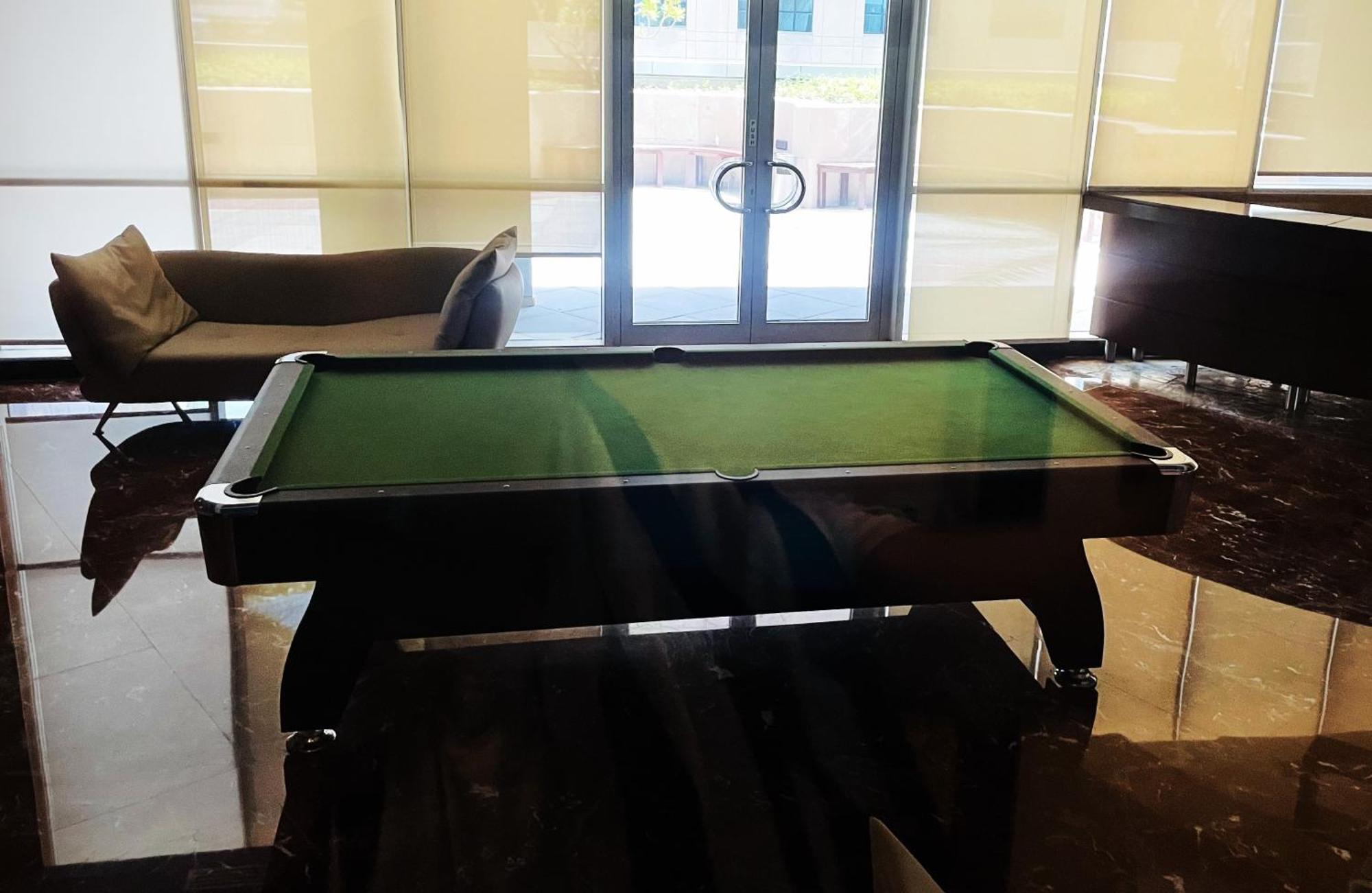 Apartamento Marina View With Pool, Gym, Tennis Court, 5 Mins To